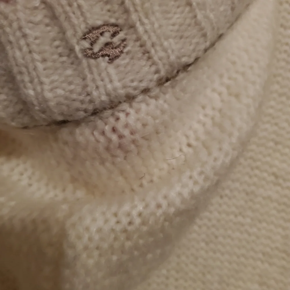Bella Swan Breaking Dawn ALT Color Billabong Dharma Cardigan - Picture 15 of 15